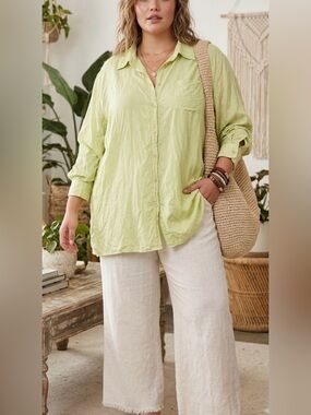Vintage Avenue silk Pale Green Long-Sleeve Button-Down Shirt 26/28 formal boho